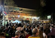 blokada-rts-a-usla-u-73.-sat:-studenti-najavljuju-da-ce-tu-docekati-uskrs